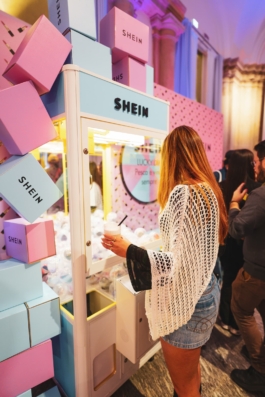 RRLab - Pop-up Stores - Runway Shows - Expo Design - Press Conferences